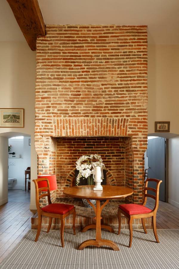 Le Domaine De Fleury - Pierres D'Histoire Apartment Exterior photo
